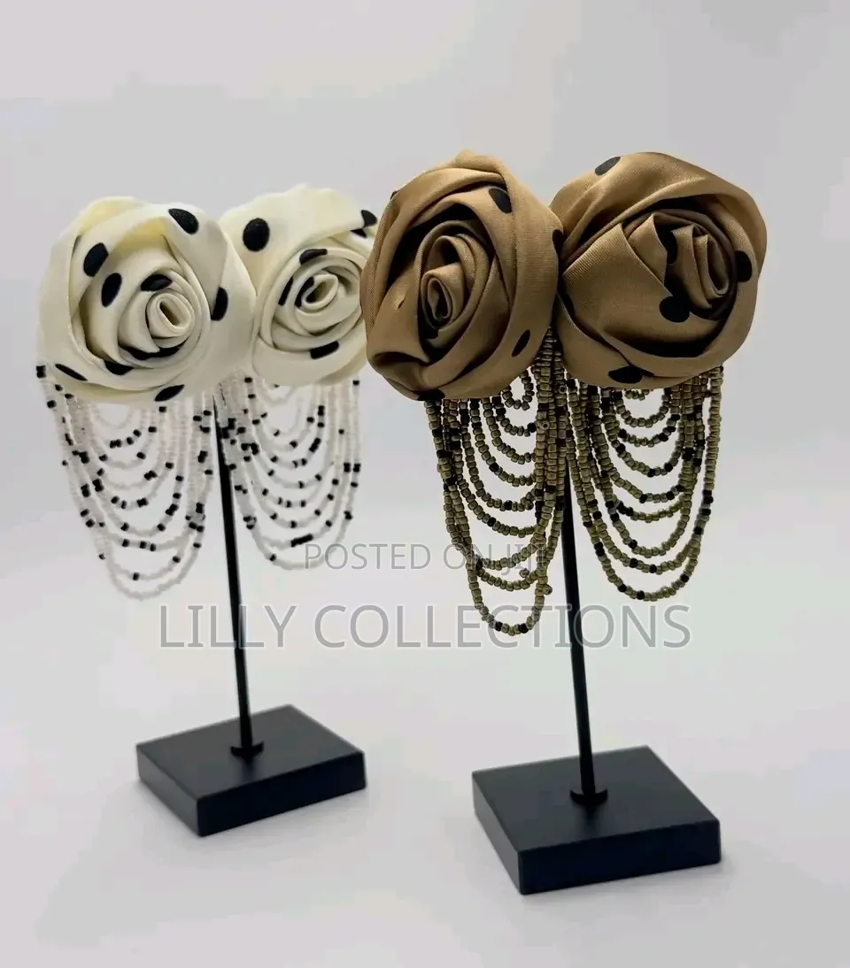 Bead Floral Earrings