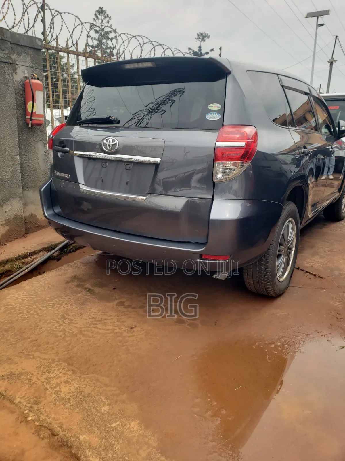 Toyota Vanguard 2013 Gray