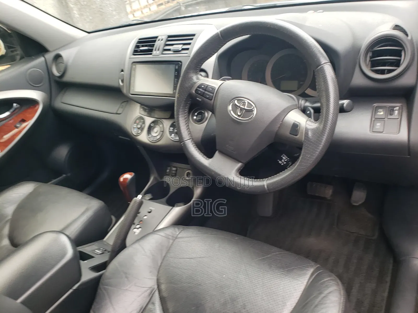 Toyota Vanguard 2013 Gray