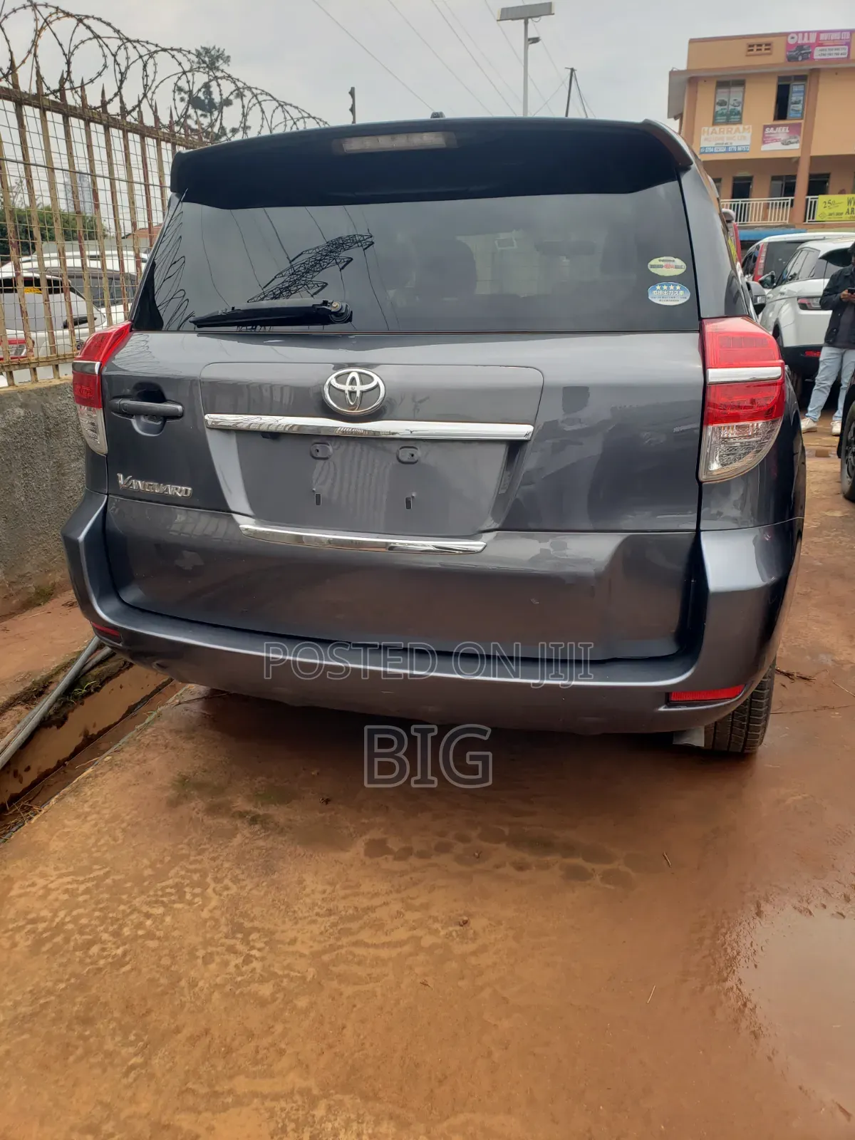 Toyota Vanguard 2013 Gray