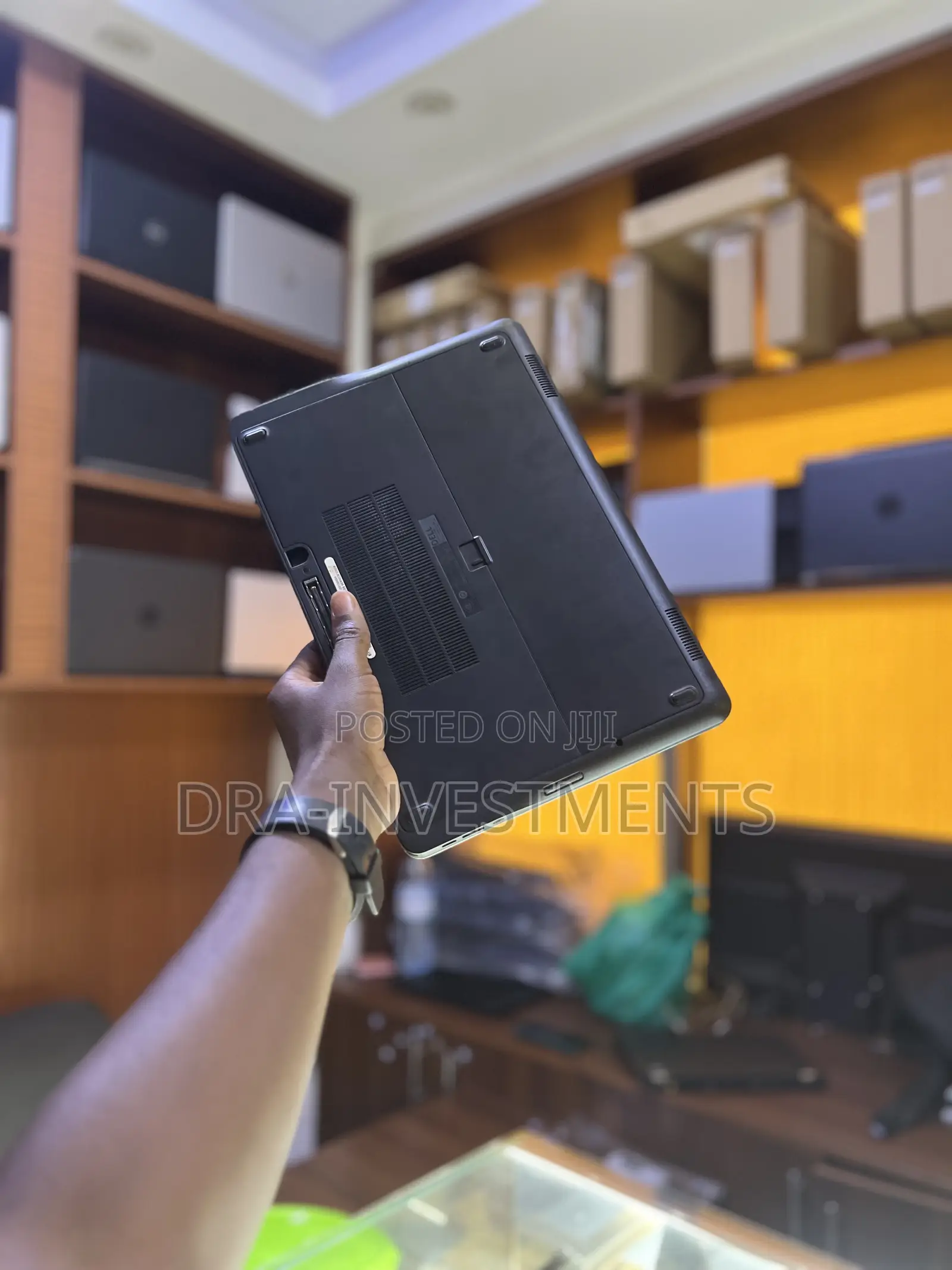 Laptop Dell Latitude E7240 4GB Intel Core i5 HDD+SSD 500GB