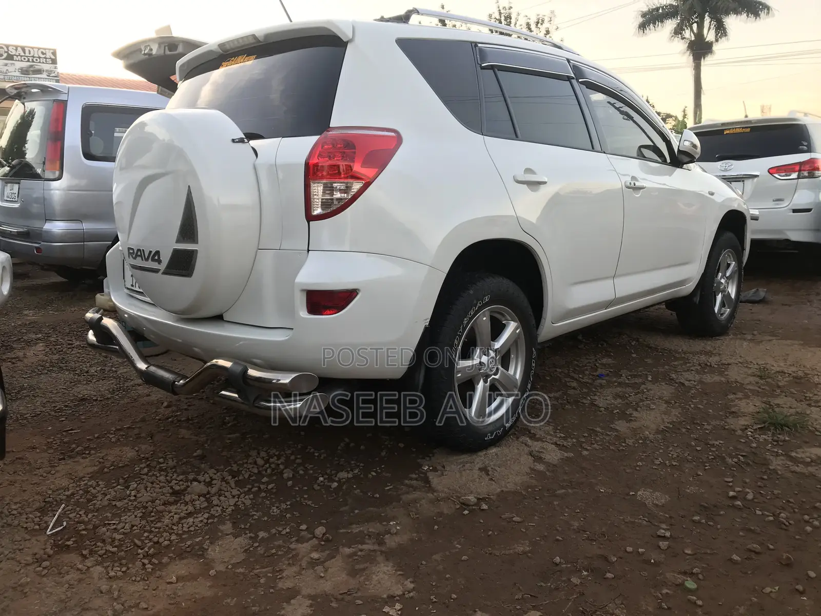 Toyota RAV4 2008 White
