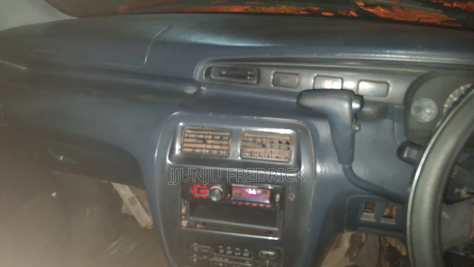 Toyota Noah 2002 Blue