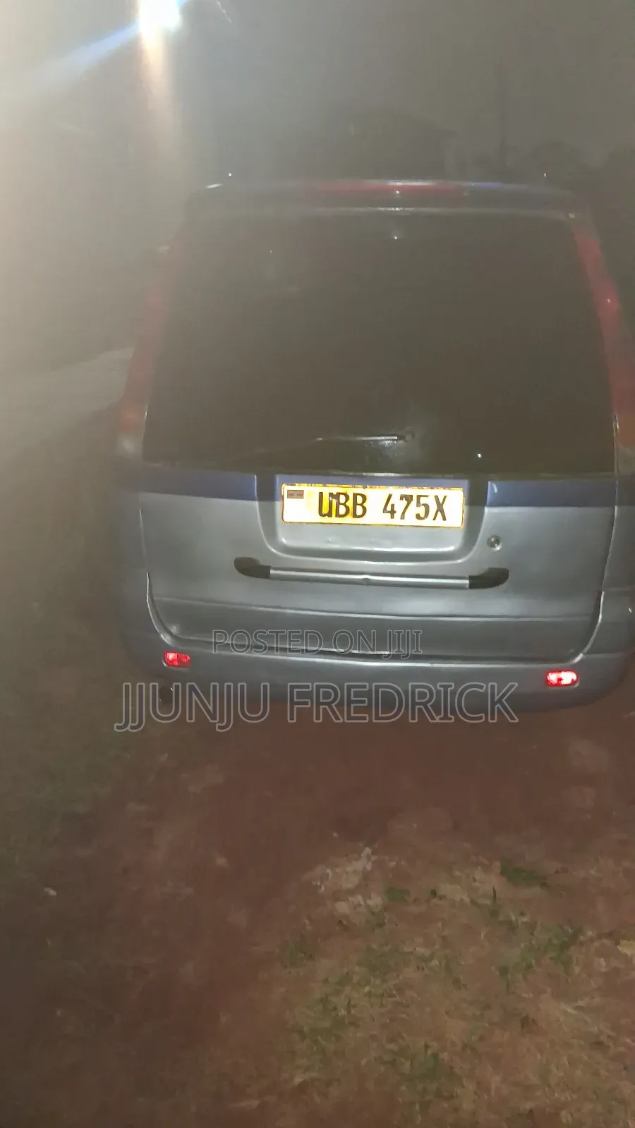 Toyota Noah 2002 Blue