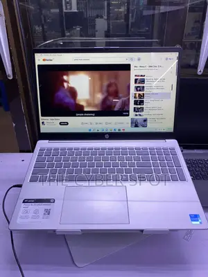 Laptop HP 15 4GB Intel Core i3 SSD 128GB