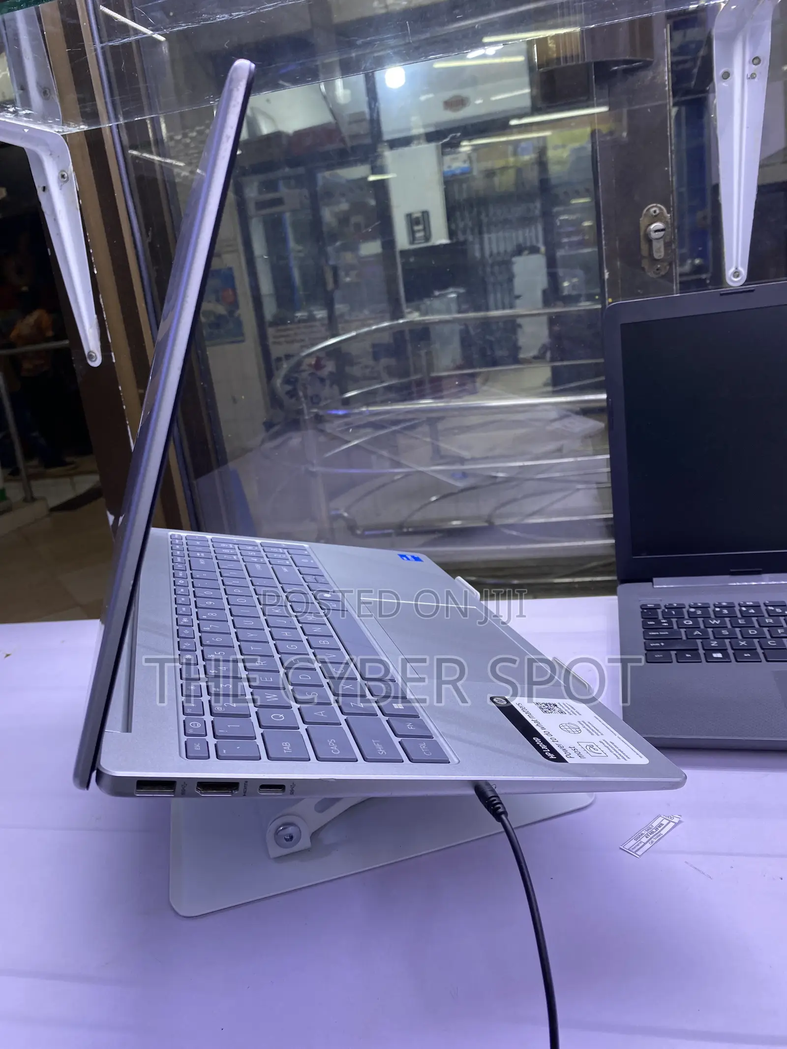 Laptop HP 15 4GB Intel Core i3 SSD 128GB