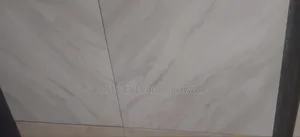 Matt Floor Tile Twyford 40 by 40 White