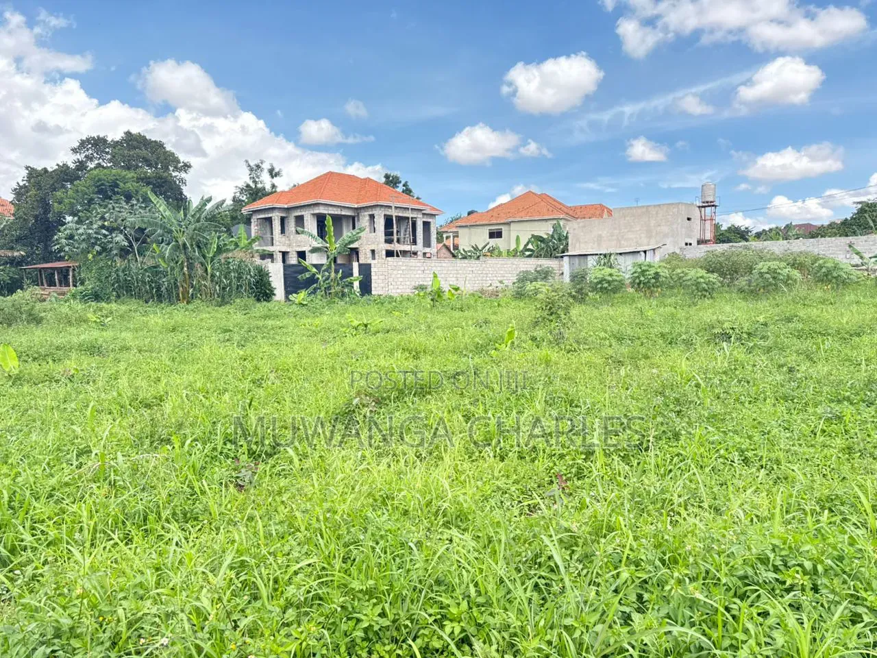 Plot on Sale in Kira Near Main Road
