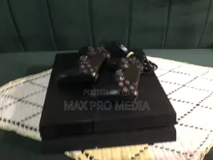 Playstation 4