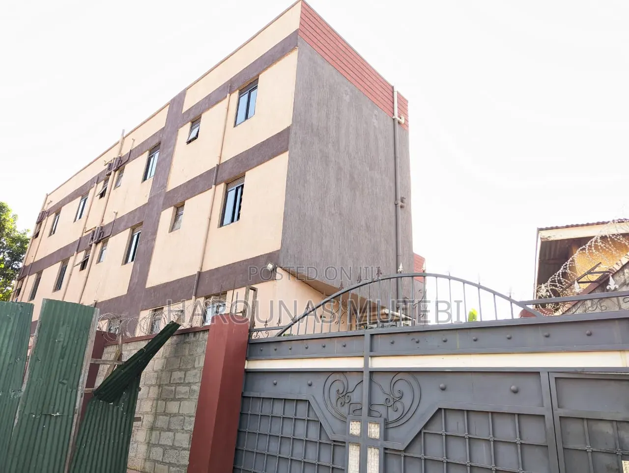 Furnished 14bdrm Room & Parlour in Apartments, Rubaga for sale