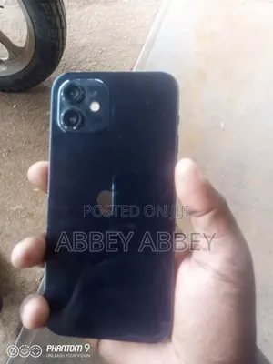 Apple iPhone 12 64 GB Black