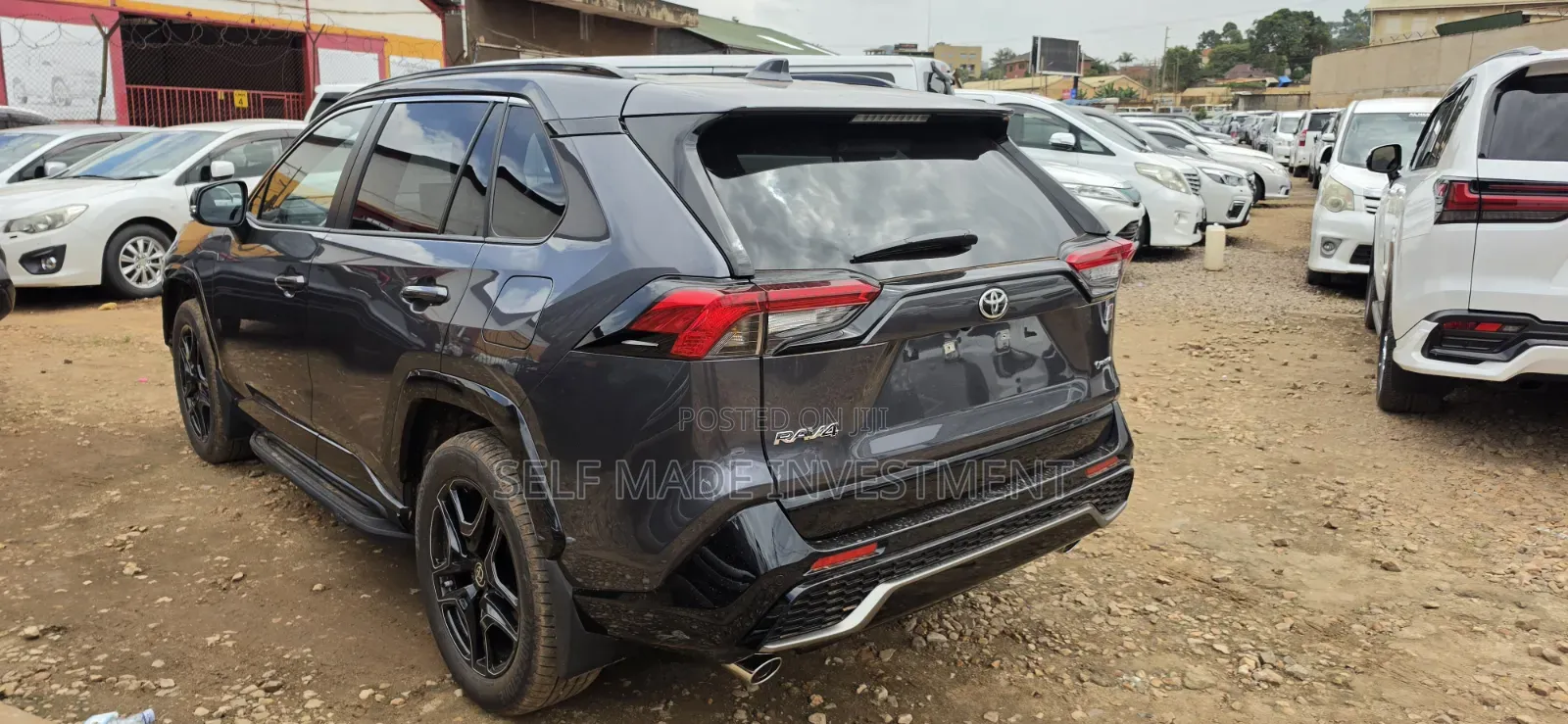 New Toyota RAV4 2025 Gray