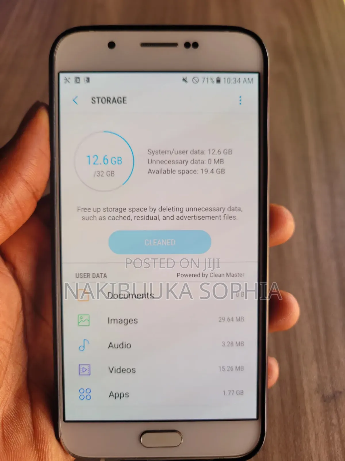 Samsung Galaxy A8 32 GB White