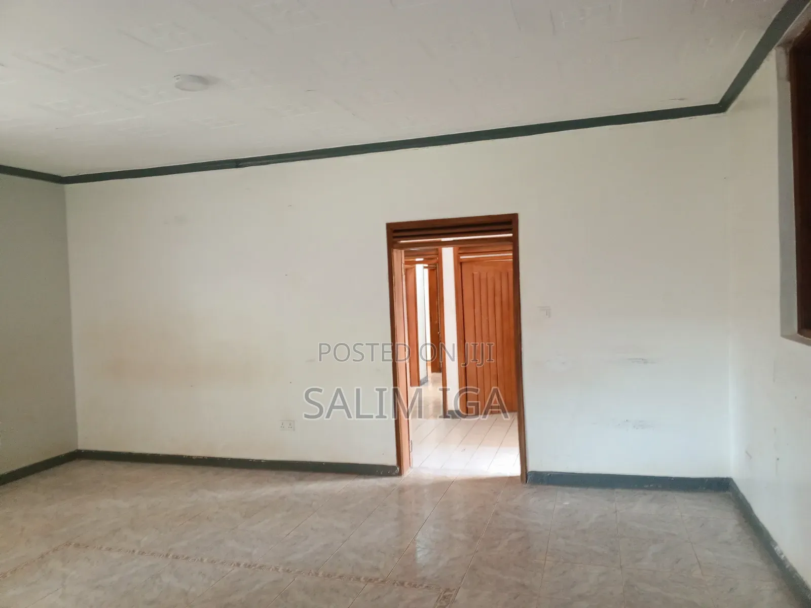 4bdrm Bungalow in Kololo Property, Central Division for rent