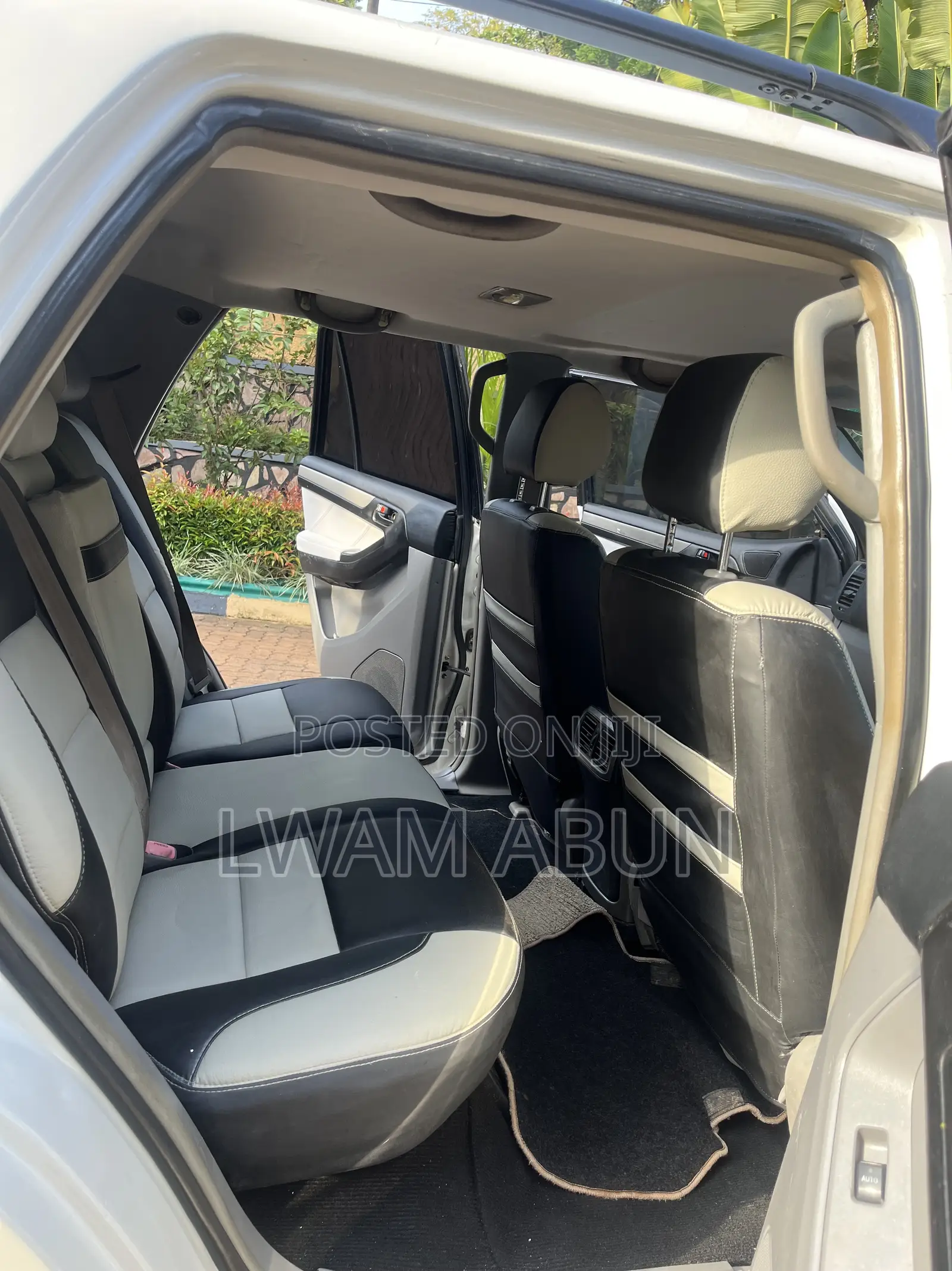 Toyota Hilux Surf 2.7 SSR 2004 White