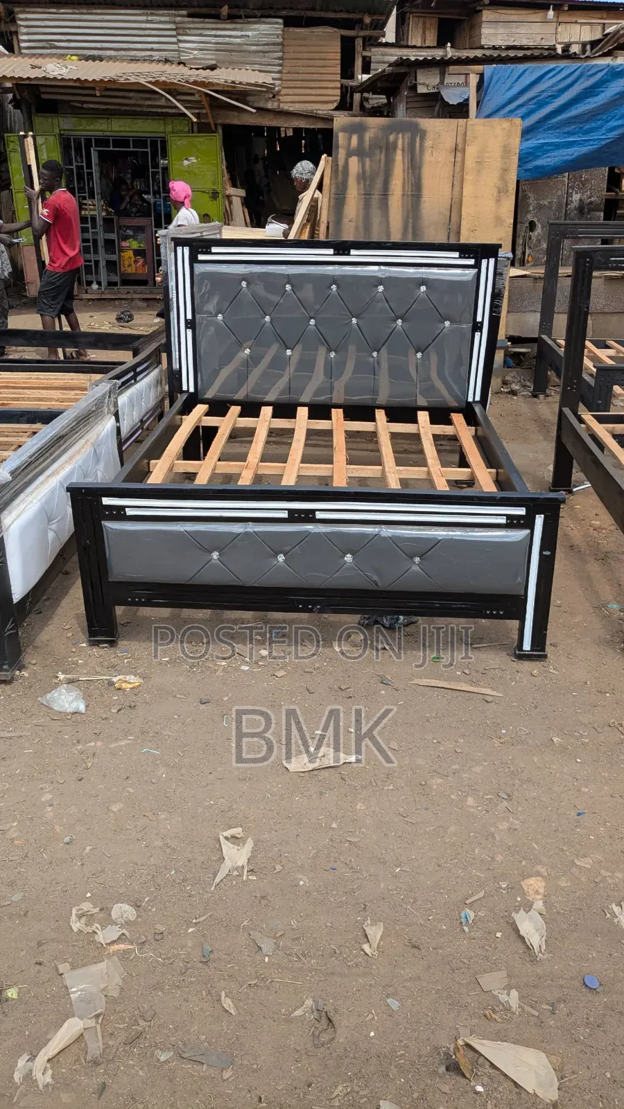 5by6 Bed Available in Black and White Stripes