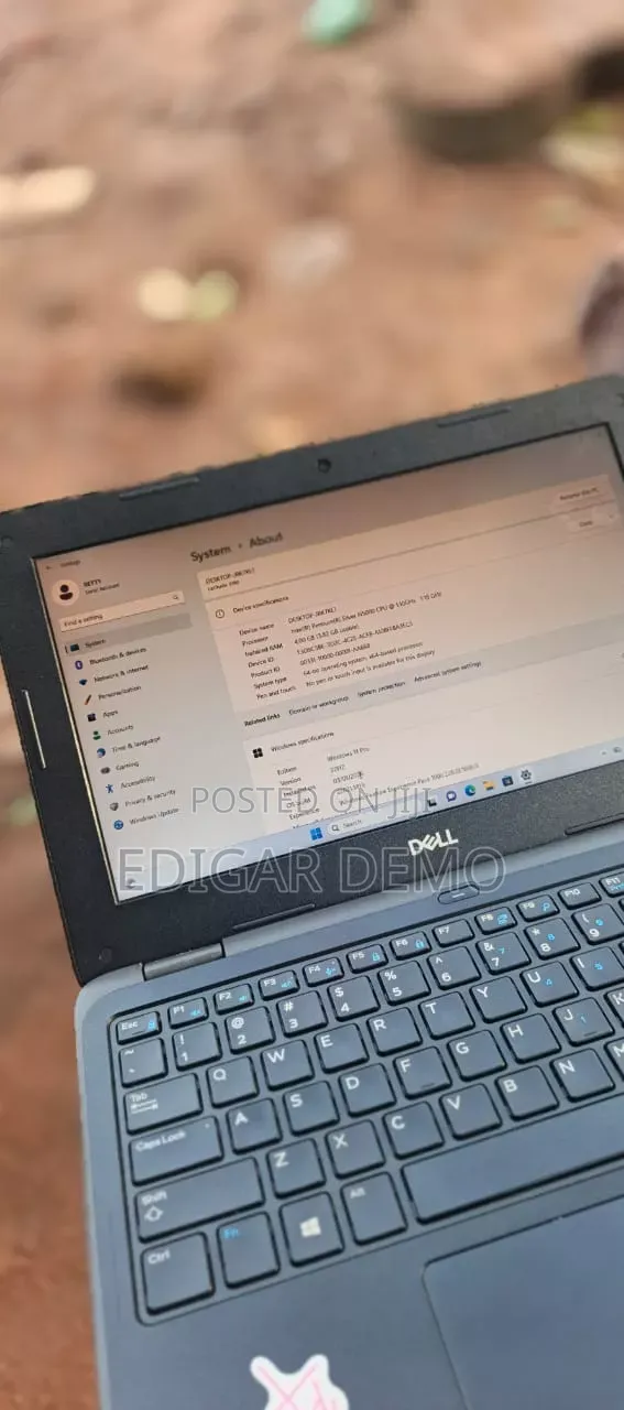 Laptop Dell 4GB SSD 128GB