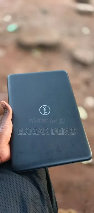Laptop Dell 4GB SSD 128GB