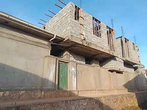 12 Units Storey Shell on Sale Ndejje Lubugumu