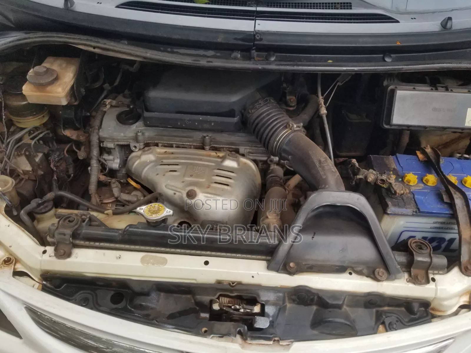 Toyota Estima 2003 White