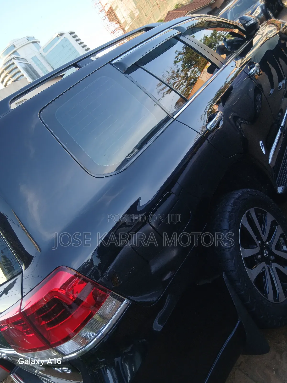 Toyota Land Cruiser Prado 2018 Black