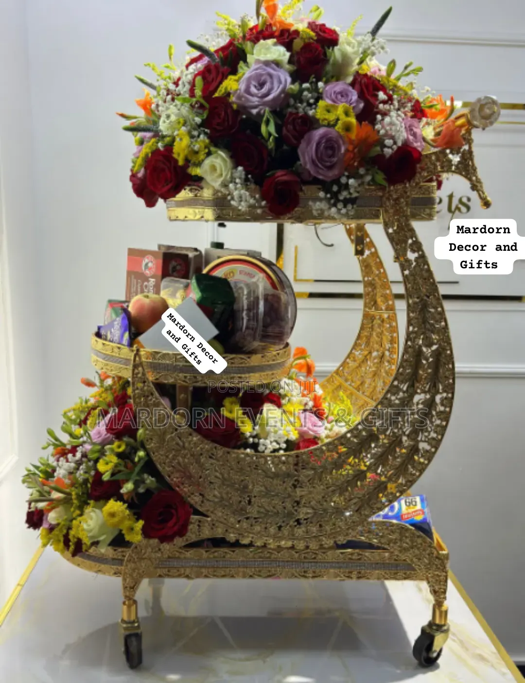 Fruit Basket/Bouquet, Kabbo Ka Muwala