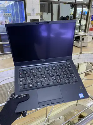 Laptop Dell Latitude 7390 8GB Intel Core i5 SSD 256GB