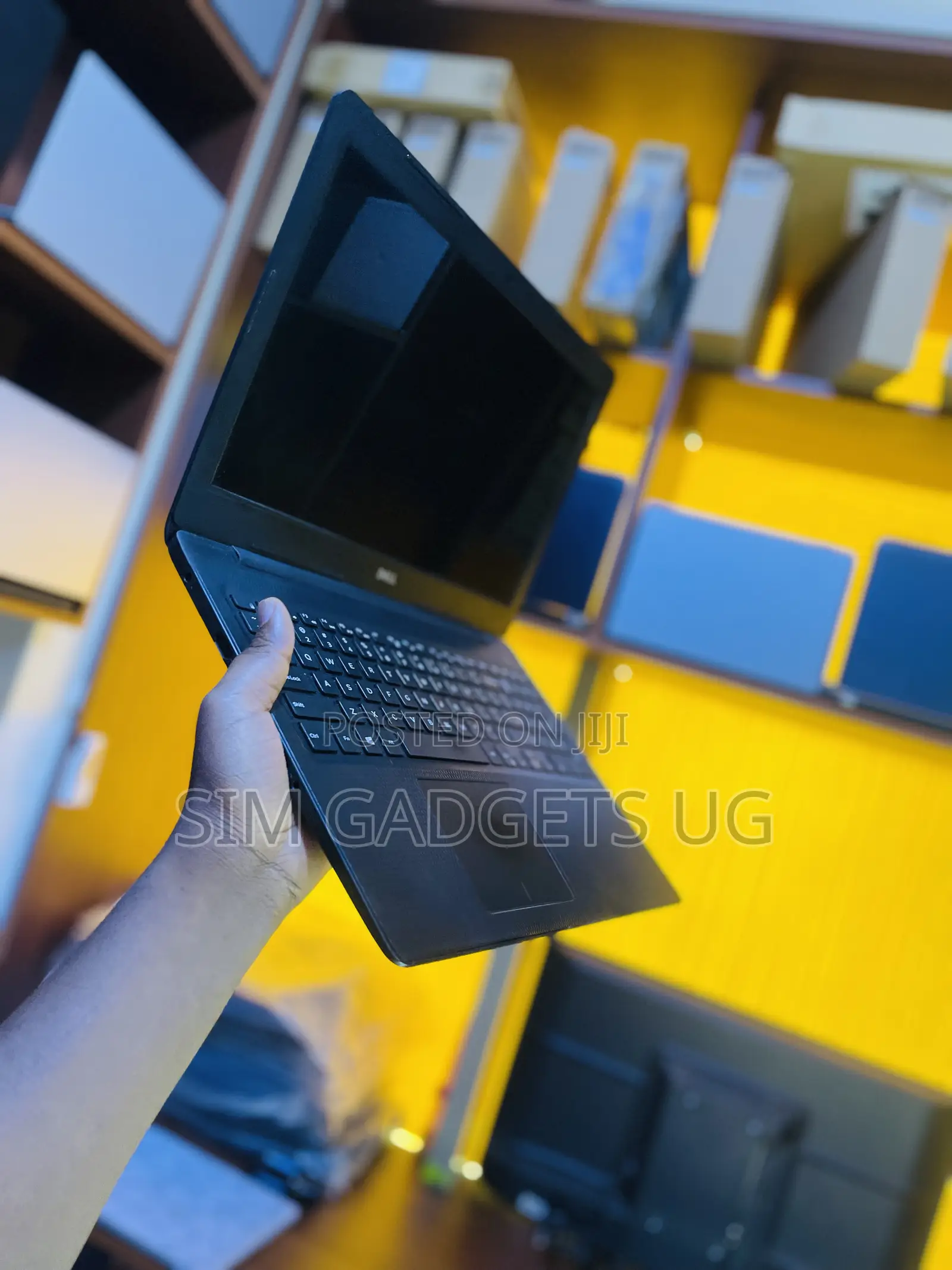 Laptop Dell 4GB Intel Celeron HDD 320GB