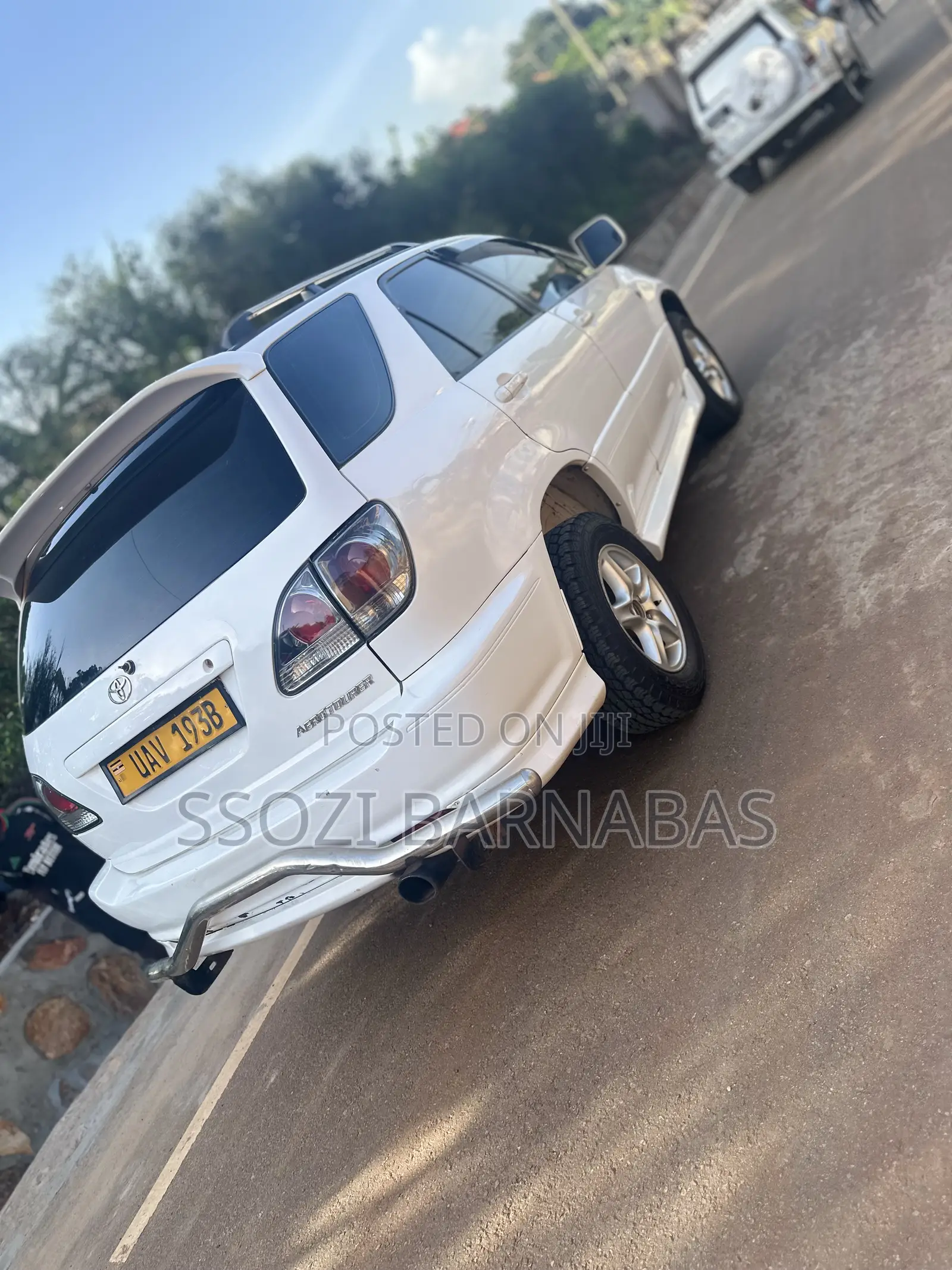 Toyota Harrier 1999 White