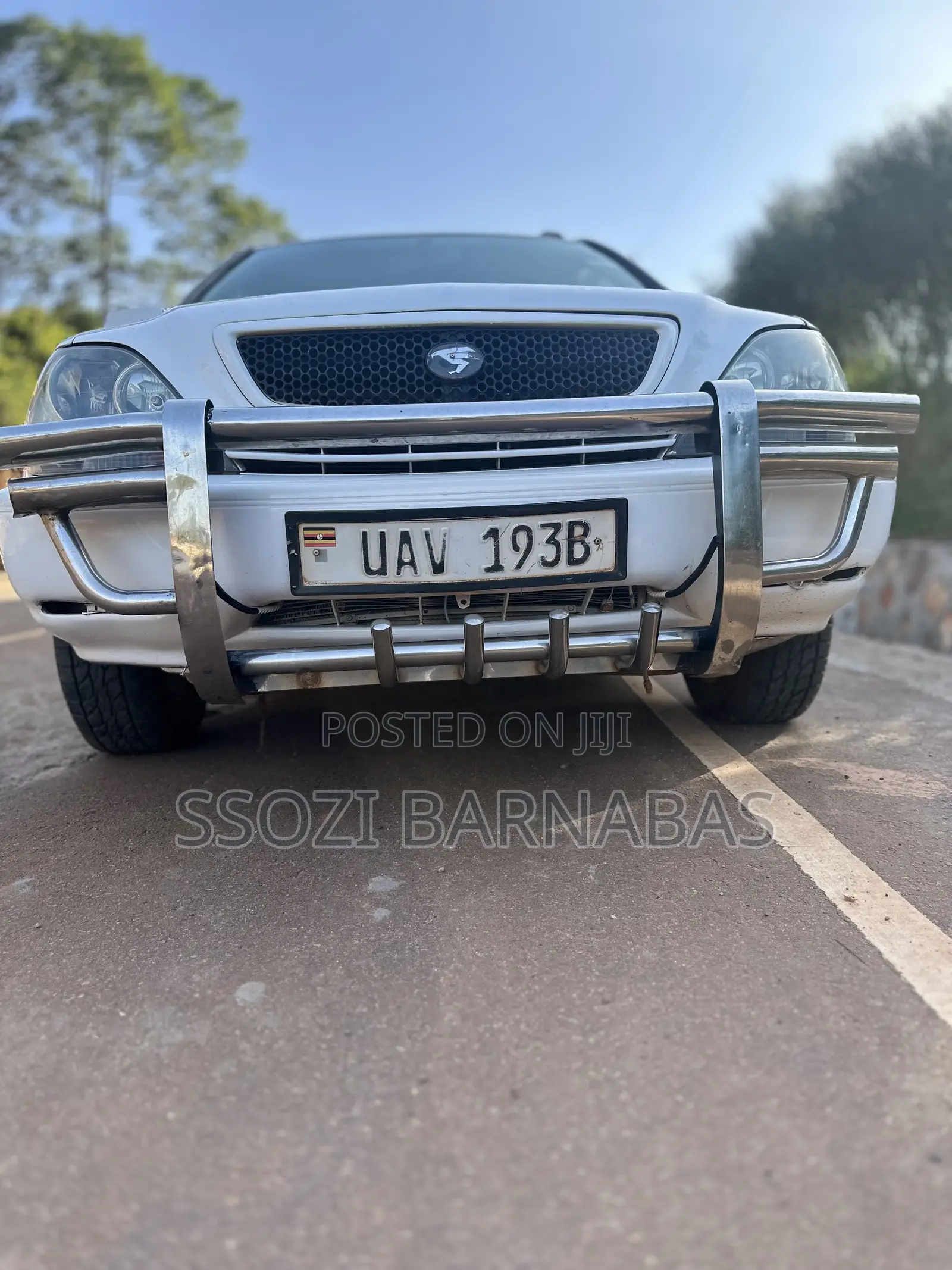 Toyota Harrier 1999 White