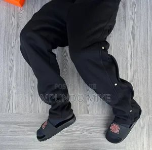 Free Pants