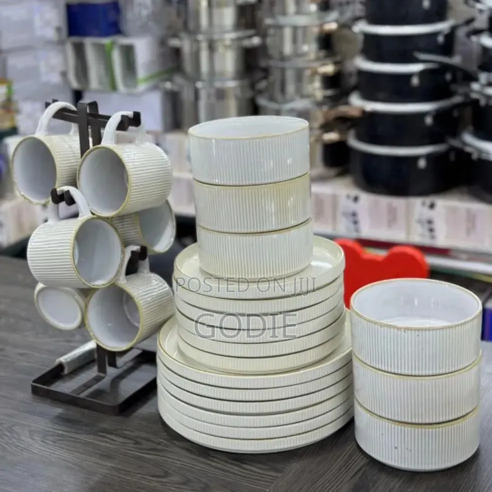 24pcs Mega Ceramic Dinnerware Set.