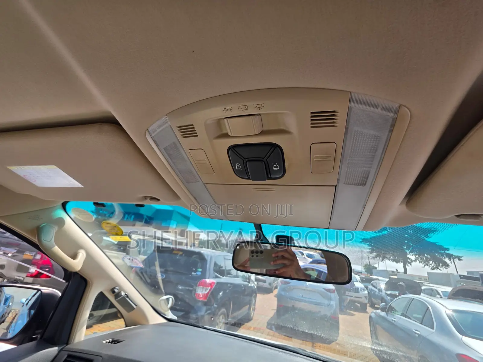 Toyota Alphard 2.4 Petrol AWD 2011 White