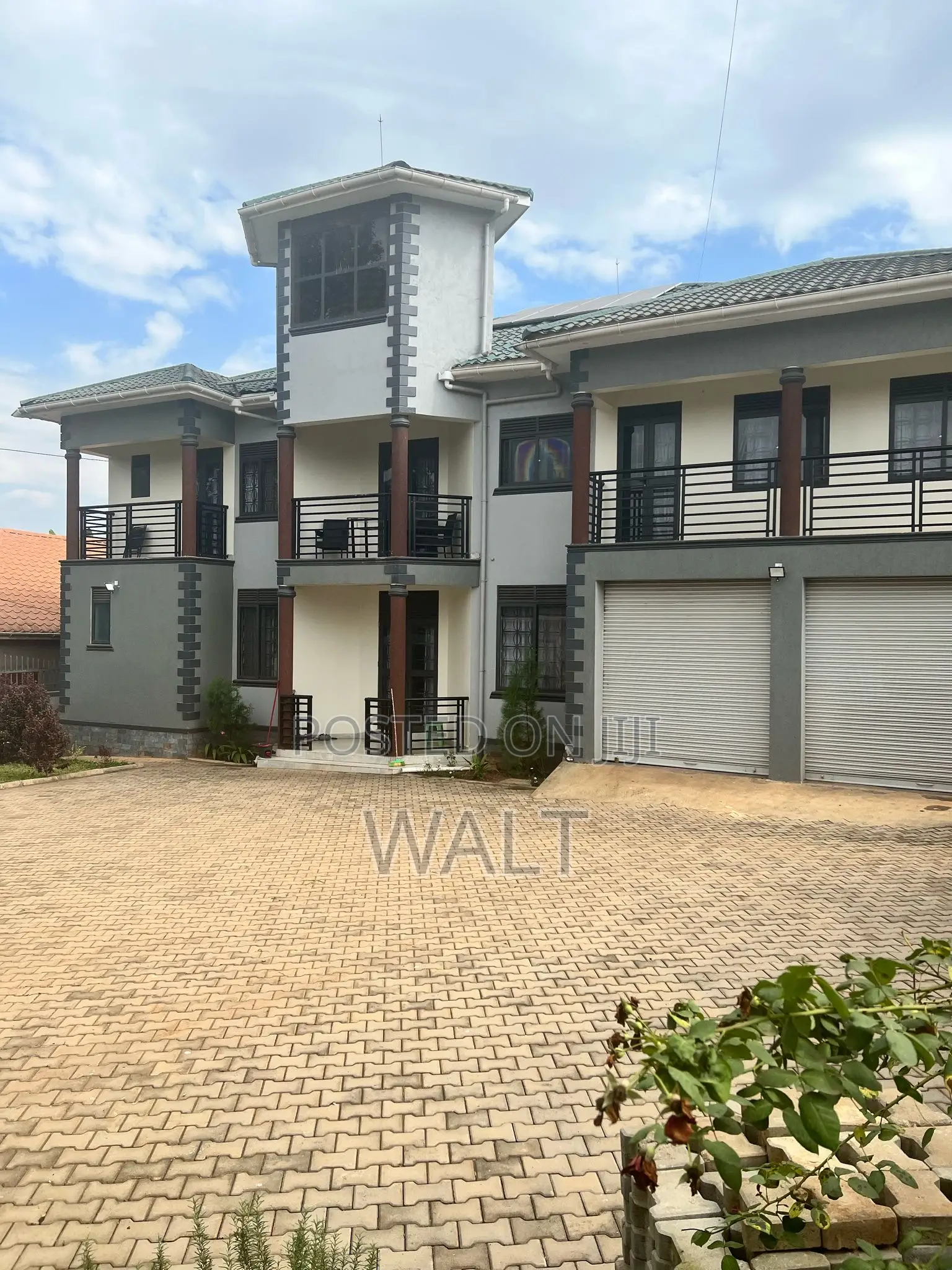 Furnished 9bdrm Mansion in Mbalwa, Central Division for rent