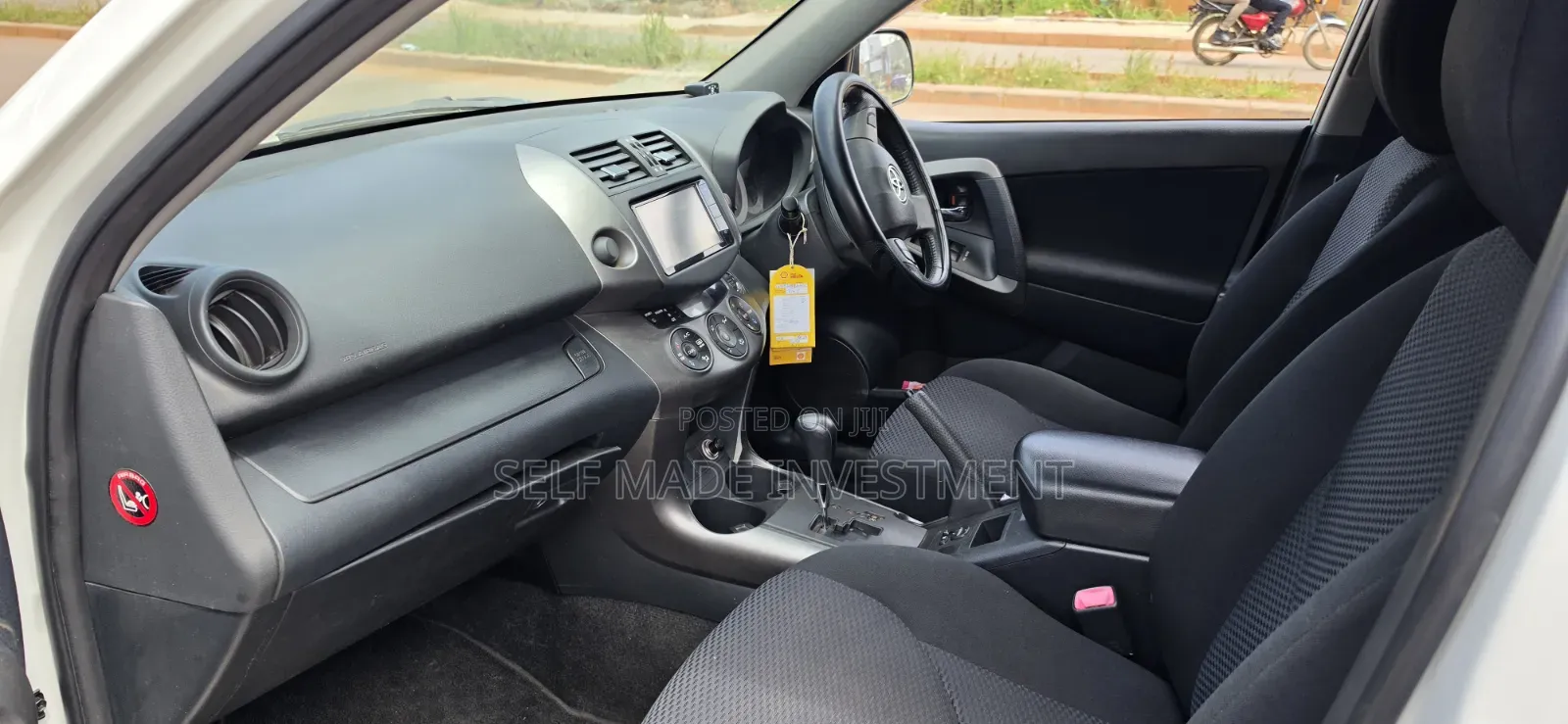 Toyota RAV4 2015 White