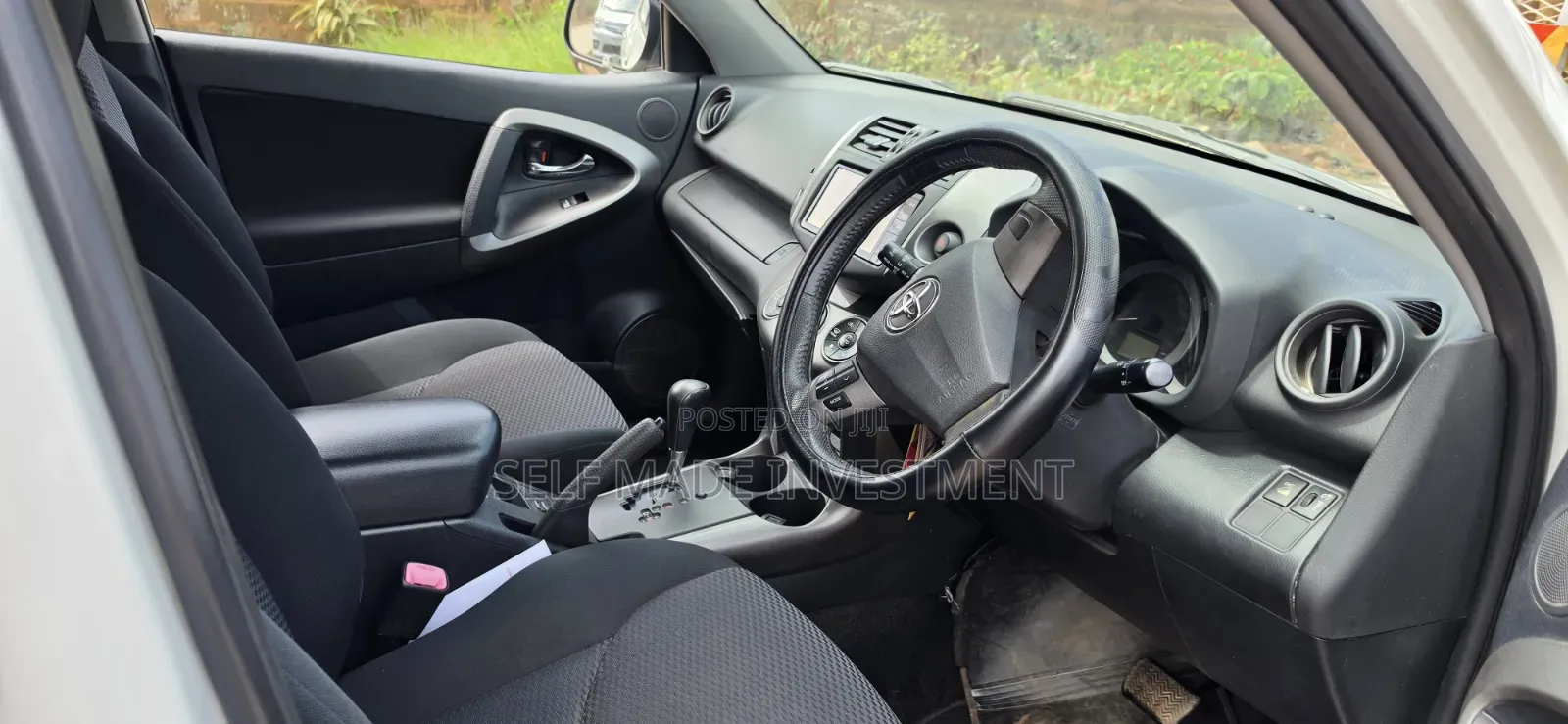 Toyota RAV4 2015 White