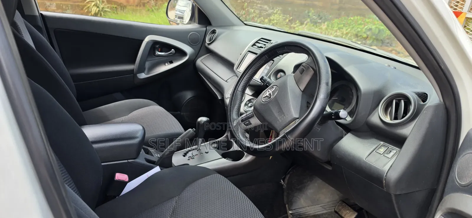 Toyota RAV4 2015 White