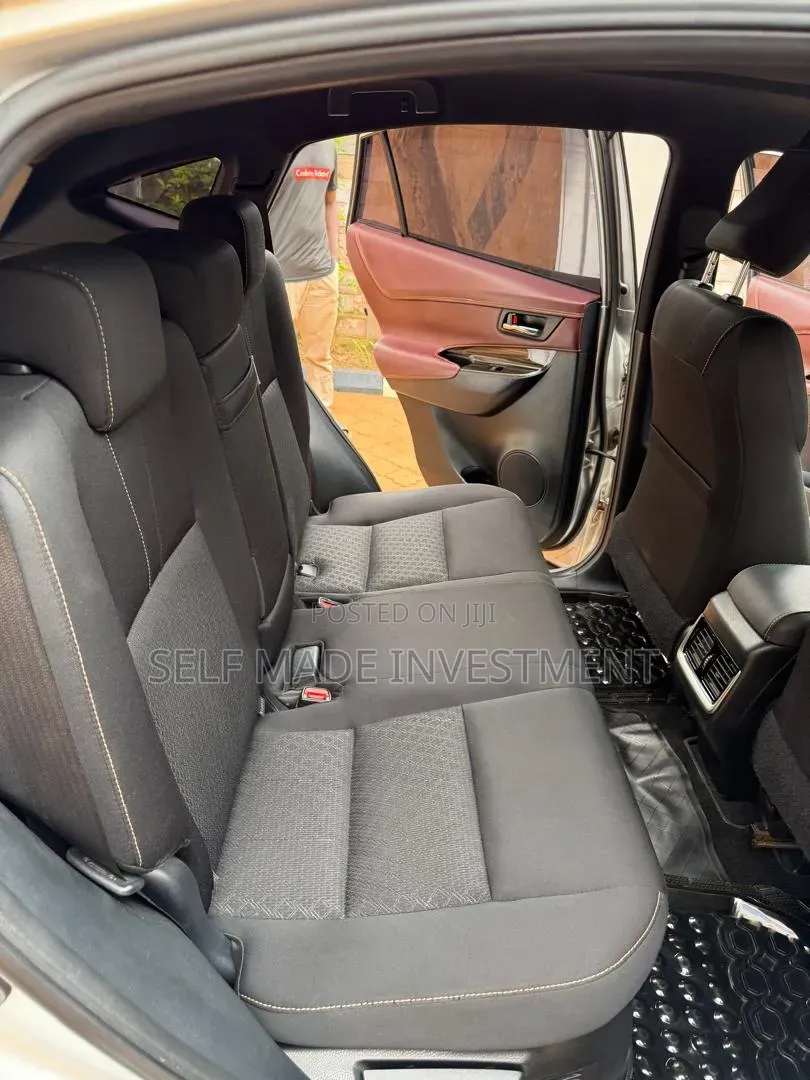 Toyota Harrier 2016 Silver