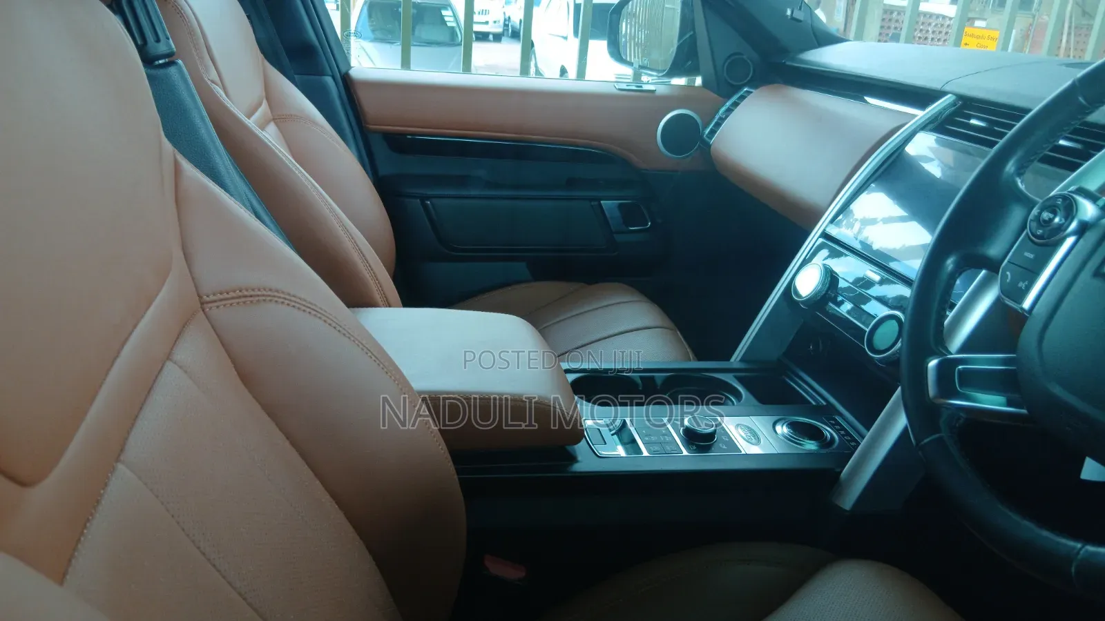 Land Rover Discovery 2018 Black
