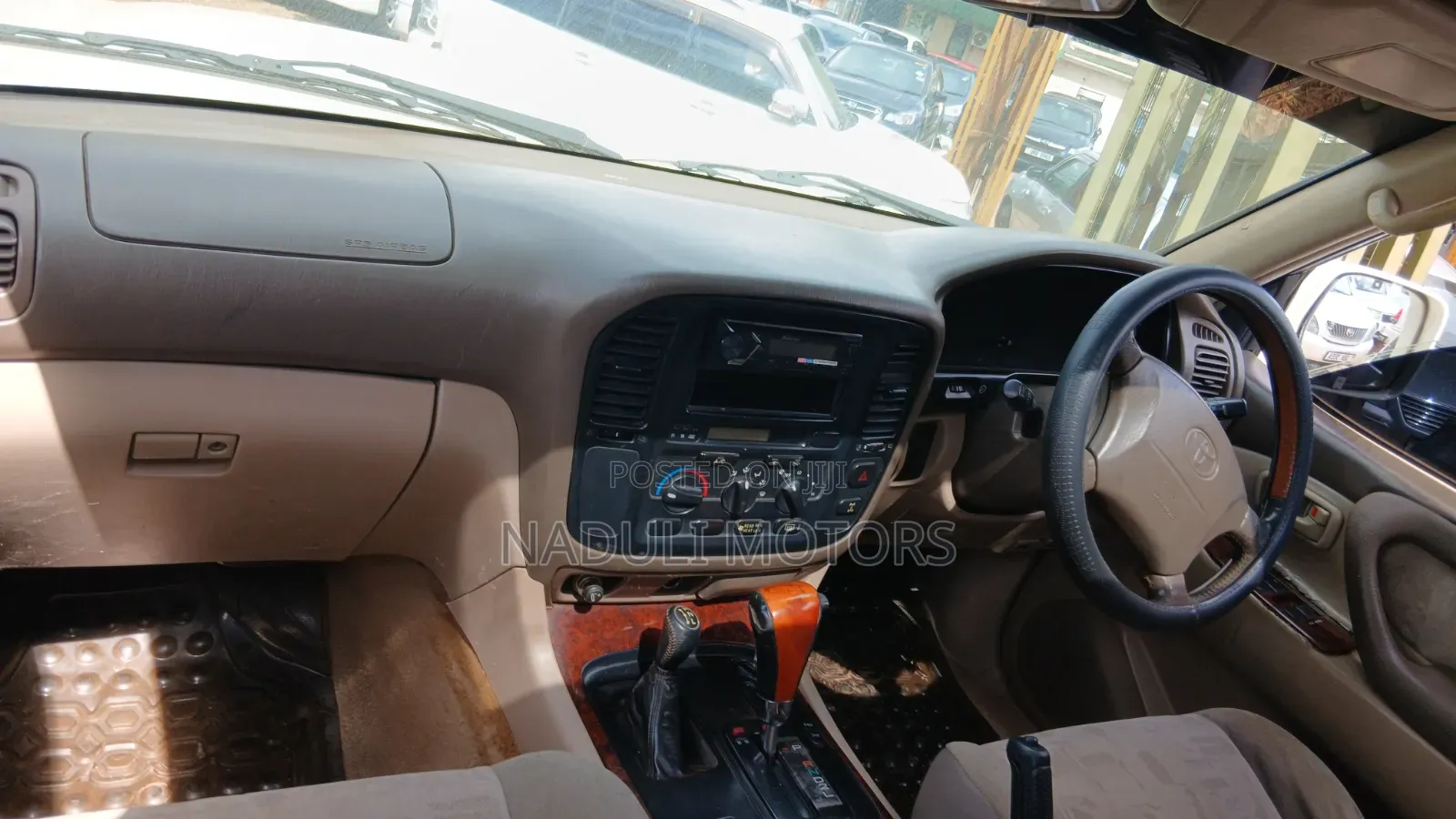 Toyota Land Cruiser 2006 White