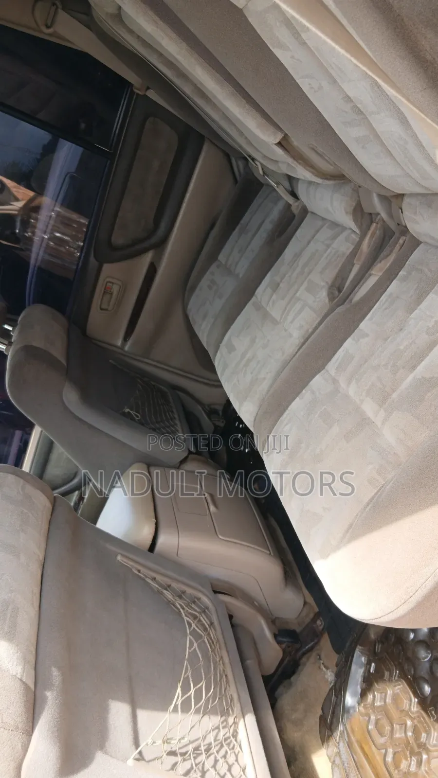 Toyota Land Cruiser 2006 White