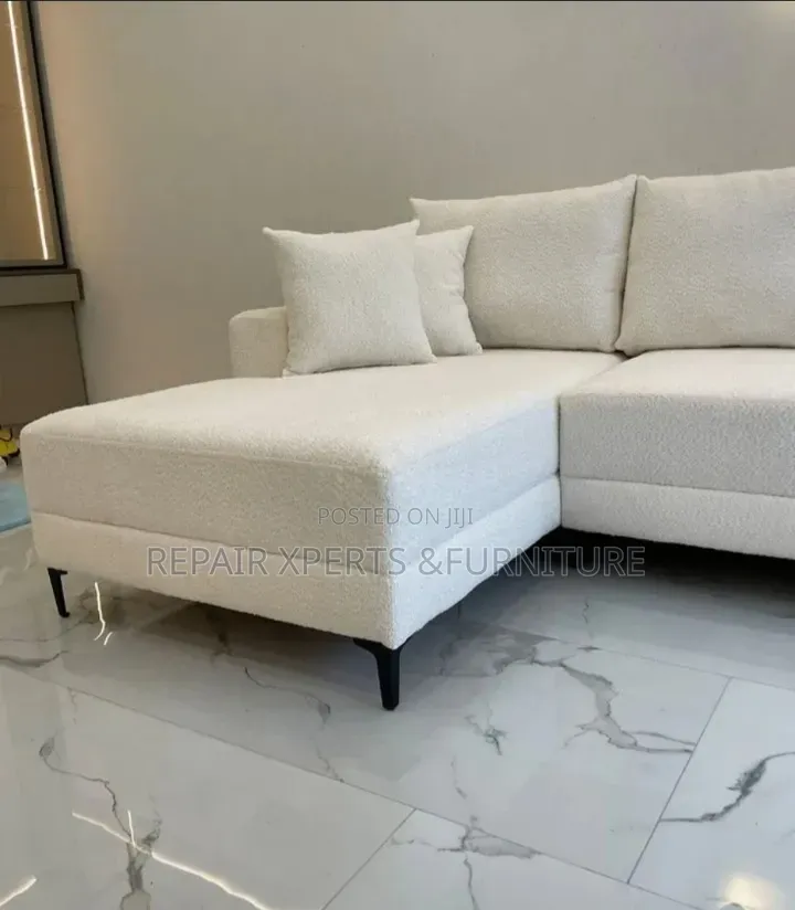 Sofa:L Shaped Sofa