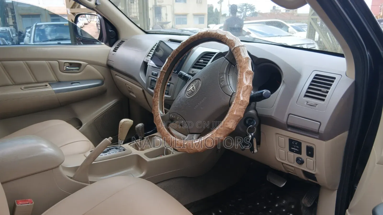 Toyota Fortuner 2008 Black