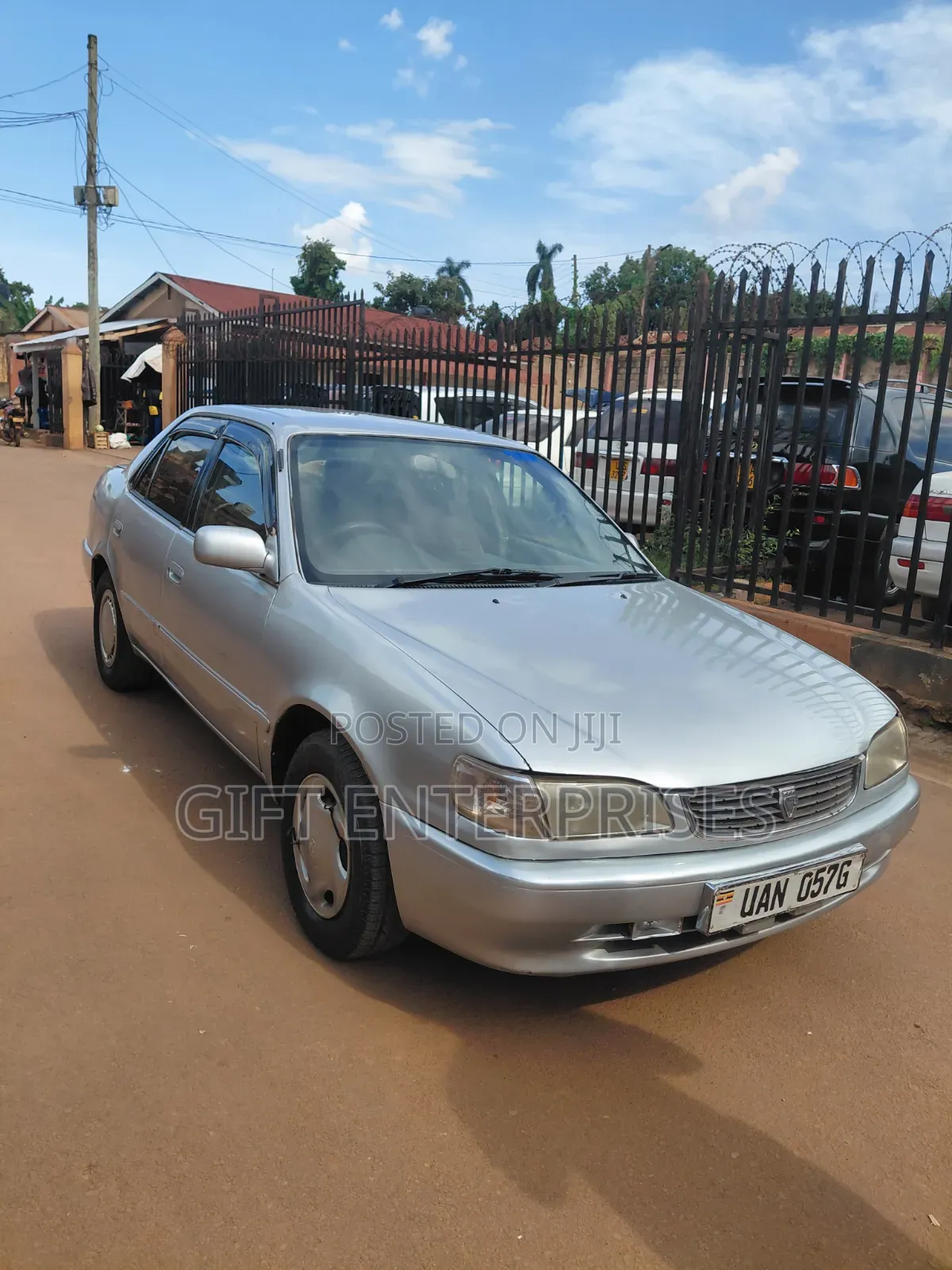 Toyota Corolla 2000 Silver