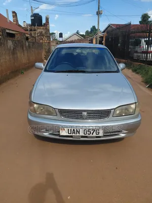 Toyota Corolla 2000 Silver