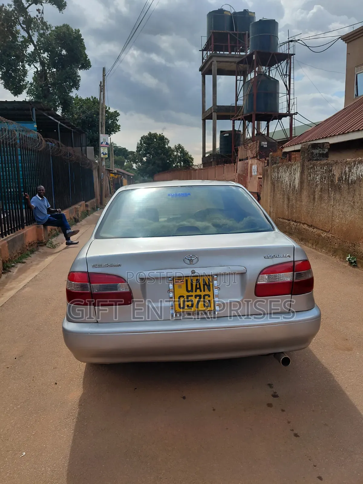 Toyota Corolla 2000 Silver