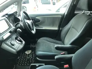 Toyota Wish 2009 White