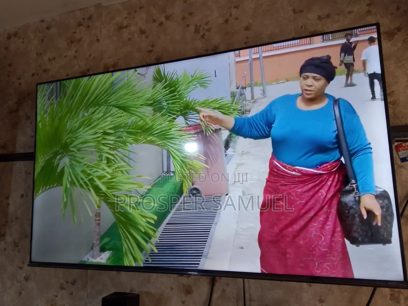 Brand New Hisense 50 Inches Frameless Digital Flat Screen