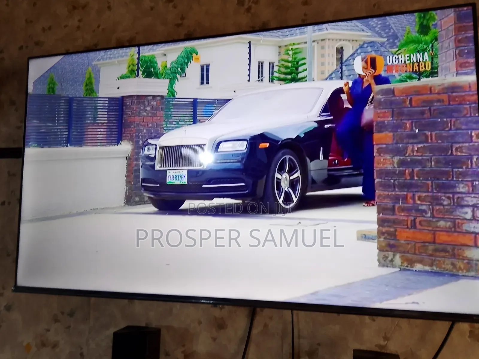 Brand New Hisense 65 Inches Smart Frameless Digital Flat TVS