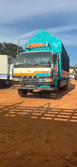 Fuso Fighter Single Cabin